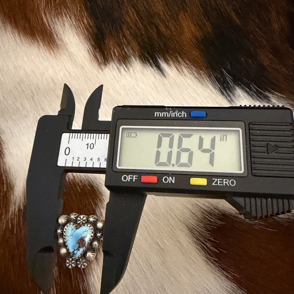 ❤️ Golden Hills Turquoise Decorative Heart Sz 9 Ring Matte Sterling Navajo Style - Picture 14 of 15